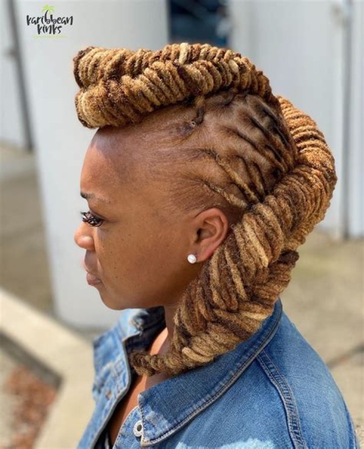 Locs Styling Trends for 2024: Elevate Your Look at the Salon